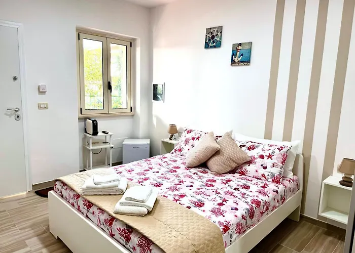 Elegant Dei Rooms